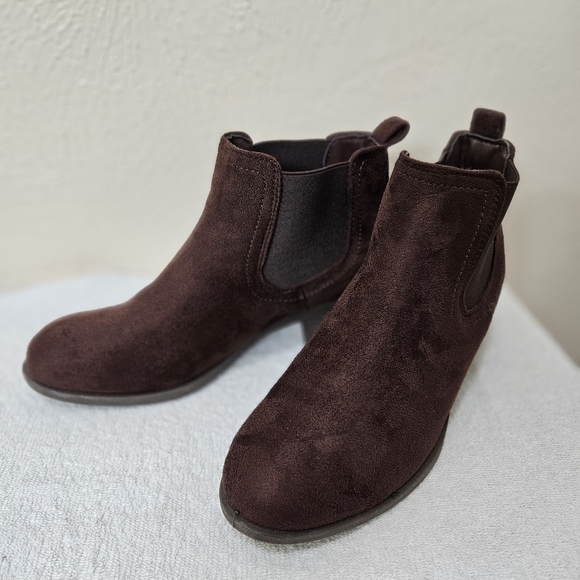 Pop Emmy Women's Slip on Ankle Boot Shoe - Picture 3 of 10